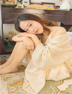 袁洁莹三级