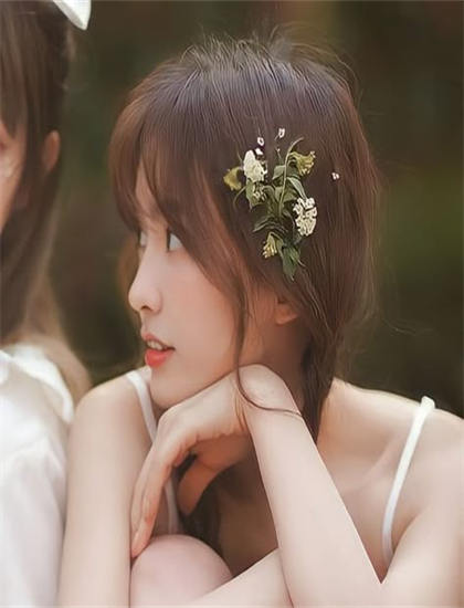 小草在线观看视频免费2026_晚上你们是怎么干老婆的_成人小说免费